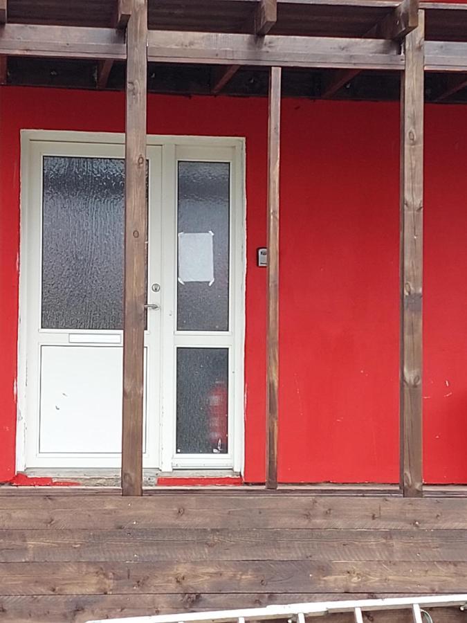 The Red House Near The Sea Apartment Njarthvik Exterior foto